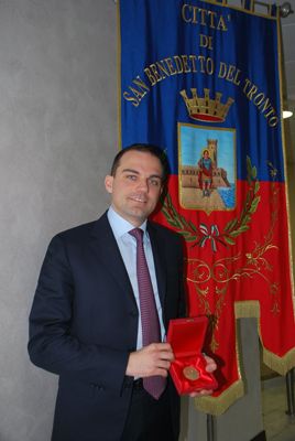 Alcune foto della cerimonia di premiazione del "Truentum" al dr. Andrea Novelli 