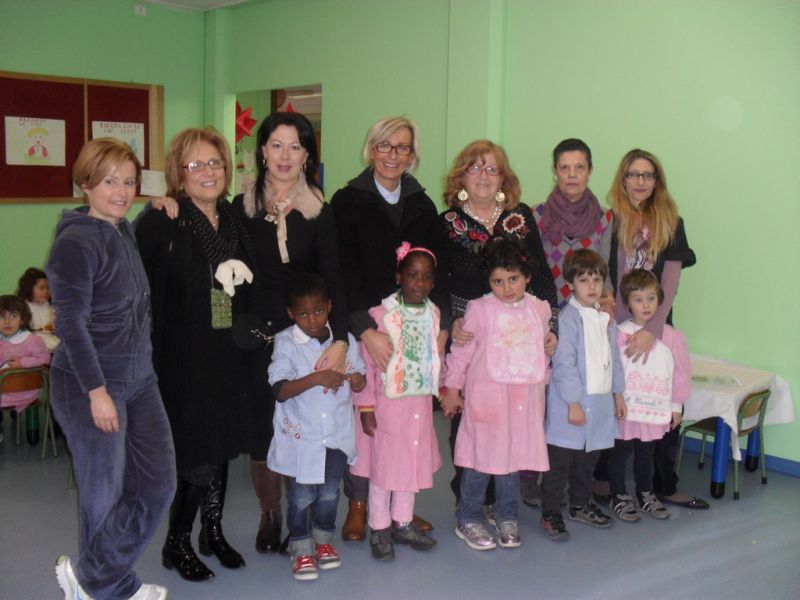 La visita alla scuola delll'infanzia di via Puglia