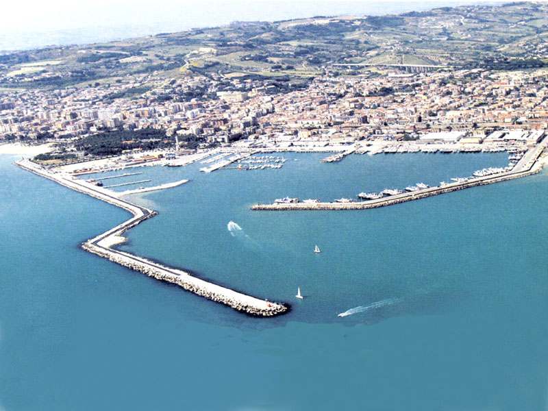 Vista aerea del porto