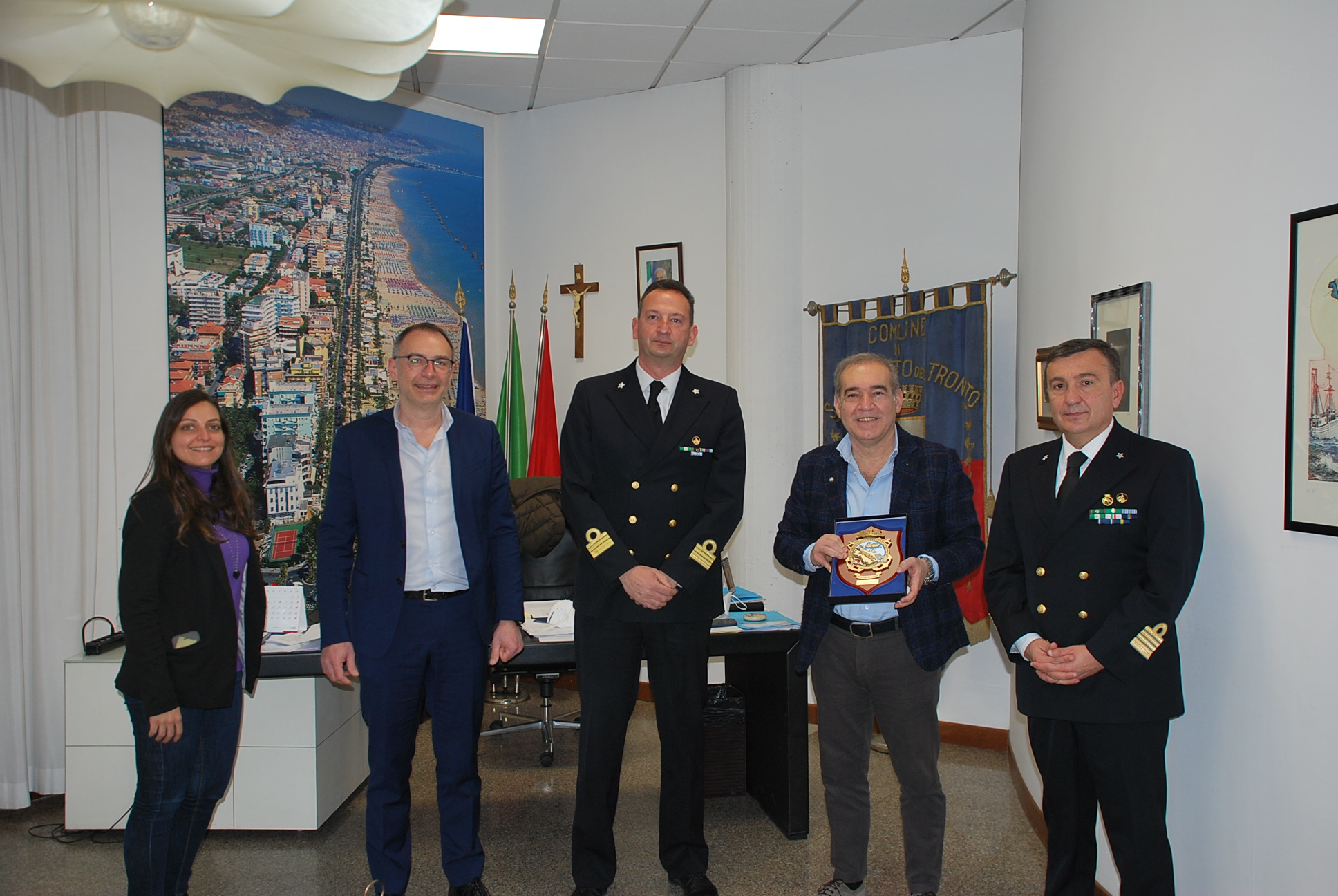 Il Comandante della Direzione Marittima di Ancona in visita dal Sindaco