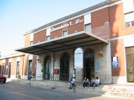 La stazione ferroviaria di San Benedetto del Tronto