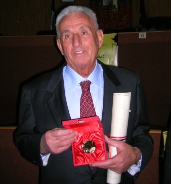 Consegnato il premio Truentum 2008 a Ferruccio Zoboletti. Il sindaco Gaspari: «Un uomo generoso»