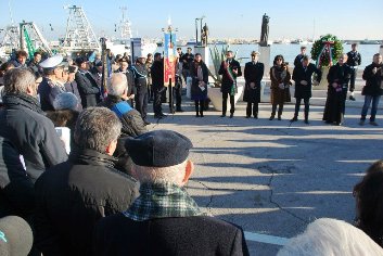 Foto della cerimonia "L'APPRODO NEGATO"