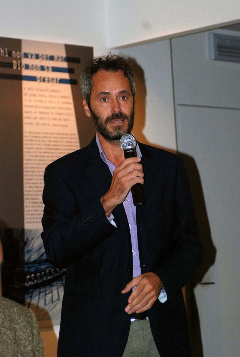 Conferenza e presentazione mostra